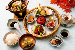 【いっぺぇ~泊まるんべぇ】連泊でお得!料理長の旬のおすすめプラン